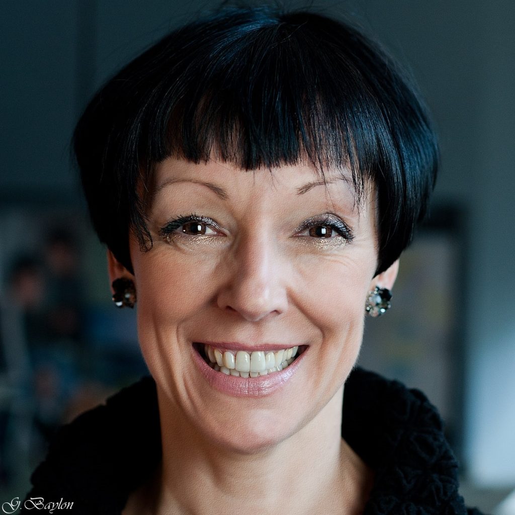 head shot of Prof. France Gagnon